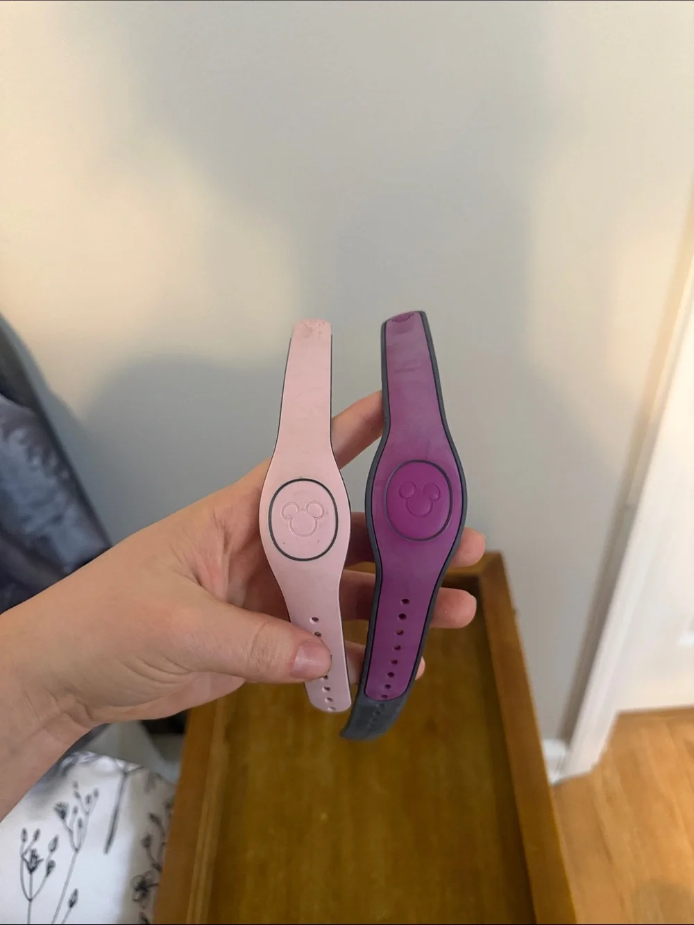 Disney magic band -pink or purple